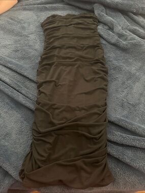 Women’s Olive Green Ruched Tube Dress